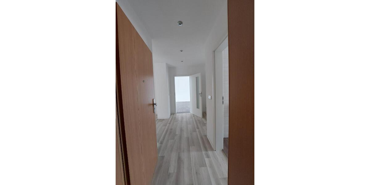 Etagenwohnung Annaberg-Buchholz Buchholz - 5 Zimmer, 115 m&sup2;, 690&euro; | Angebot:25363740