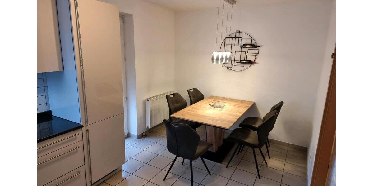Doppelhaushälfte Straubing - 5 Zimmer, 128 m&sup2;, 1.190&euro; | Angebot:26237543