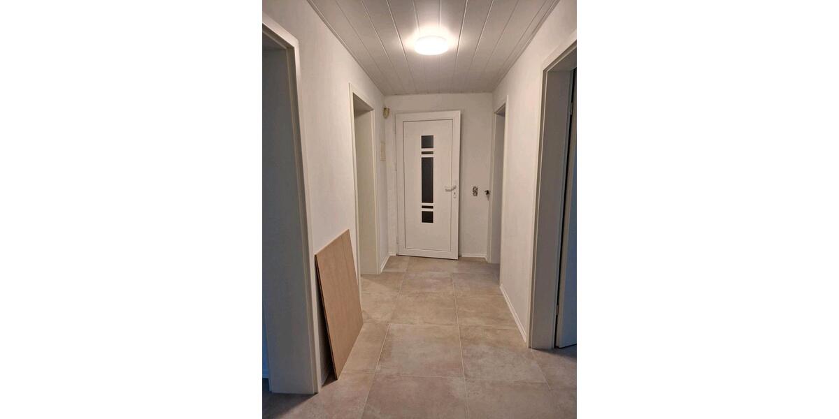 Dachgeschoßwohnung Berg (Pfalz) - 3 Zimmer, 75 m&sup2;, 850&euro; | Angebot:25085631