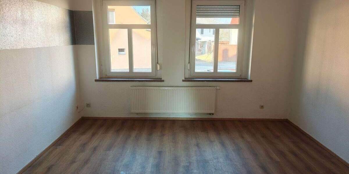 Etagenwohnung Regis-Breitingen Breitingen - 4 Zimmer, 88 m&sup2;, 528&euro; | Angebot:25927401