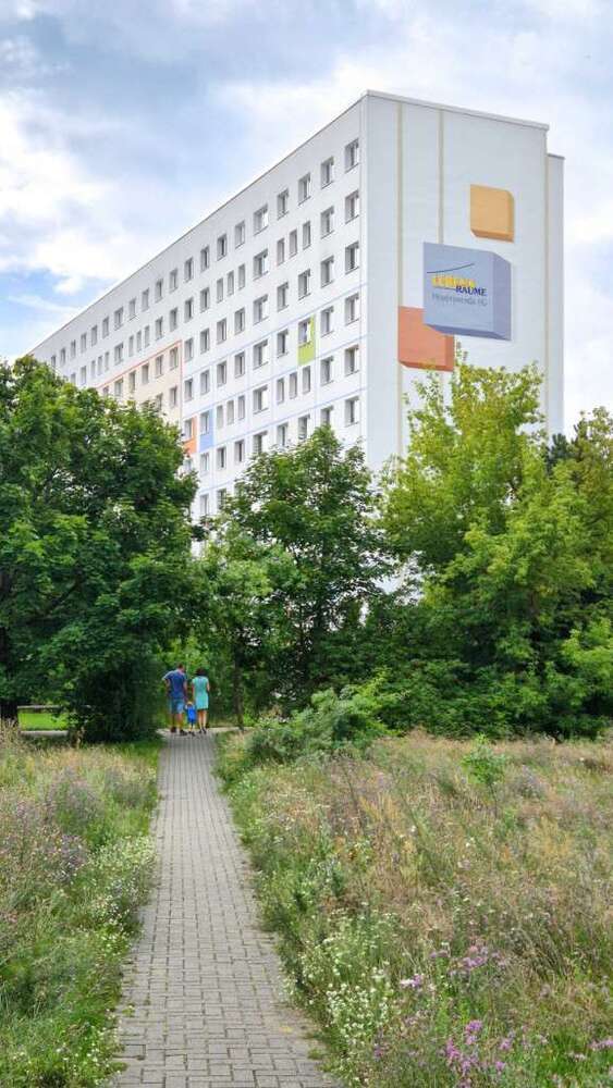 Wohnung zum Mieten in Hoyerswerda 354,42 € 59.07 m²
