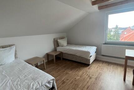 Wohnen auf Zeit Melle Bruchmühlen - 10 Zimmer, 120 m&sup2;, 14&euro; | Angebot:26604581