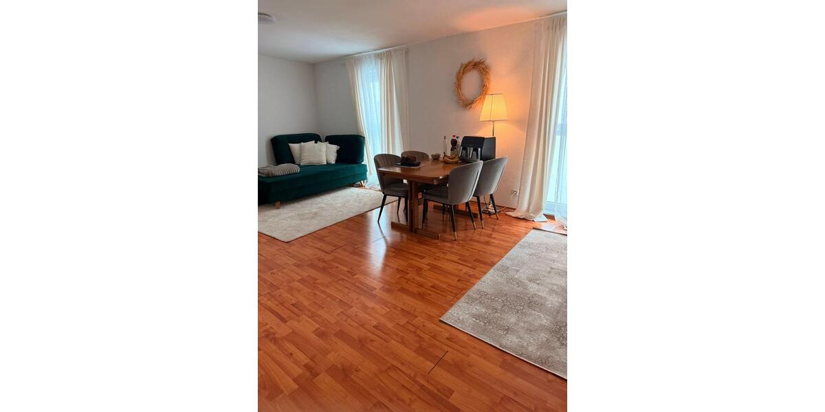 Etagenwohnung Trossingen - 2 Zimmer, 53 m&sup2;, 840&euro; | Angebot:25146818