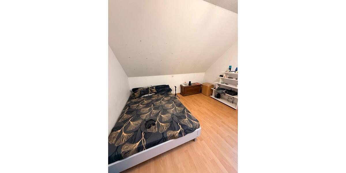 Etagenwohnung Furtwangen im Schwarzwald - 1 Zimmer, 13 m&sup2;, 285&euro; | Angebot:25995945
