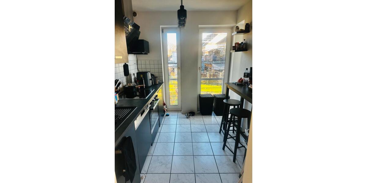Wohnen auf Zeit Köln Kalk - 3 Zimmer, 80 m&sup2;, 1.300&euro; | Angebot:26537222