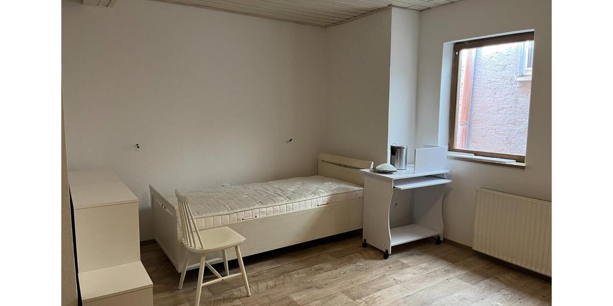 Etagenwohnung Dietenhofen - 1 Zimmer, 475&euro; | Angebot:21969520