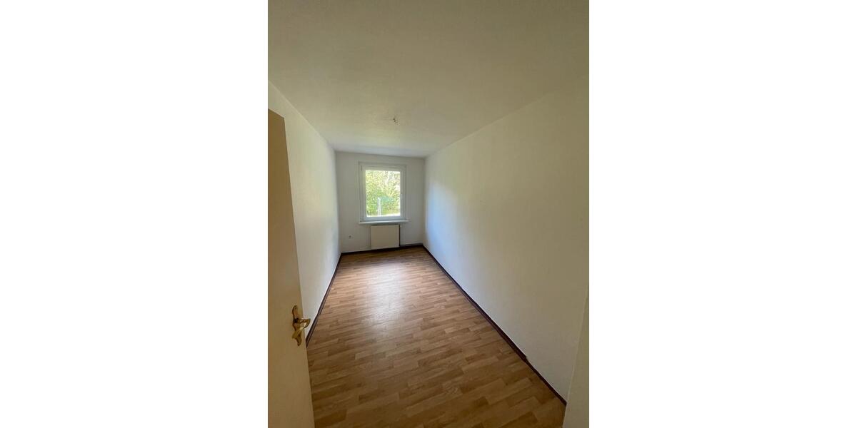 Hochparterre Plattenburg - 3 Zimmer, 60 m&sup2;, 470&euro; | Angebot:24754175