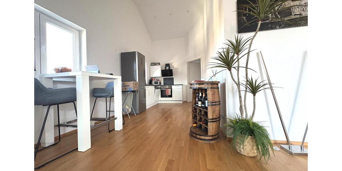 Dachgeschoßwohnung Salach - 2.5 Zimmer, 66 m&sup2;, 920&euro; | Angebot:25961007