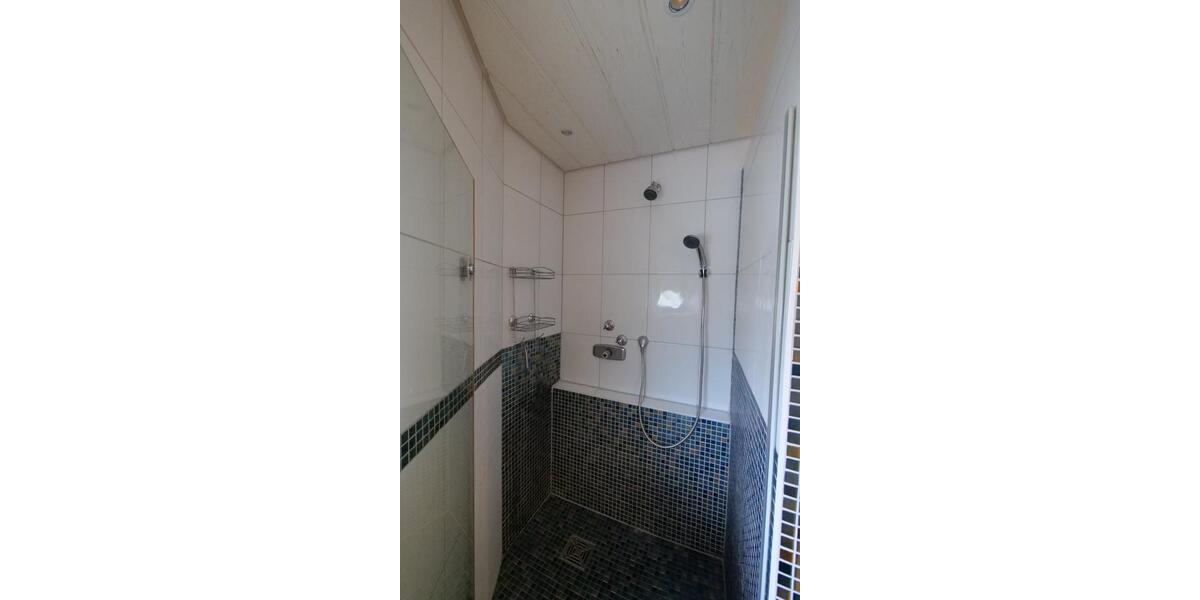 3,5 Zim. Wohnung, Einbauküche, Fußbodenheiz. HWR, Keller, Winterg 3.5 zimmer