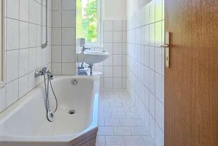 Wohnung zum Mieten in Zwickau 305 € 50 m² 2 zimmer