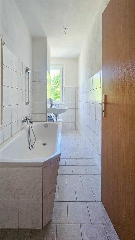 Wohnung zum Mieten in Zwickau 305 € 50 m² 2 zimmer