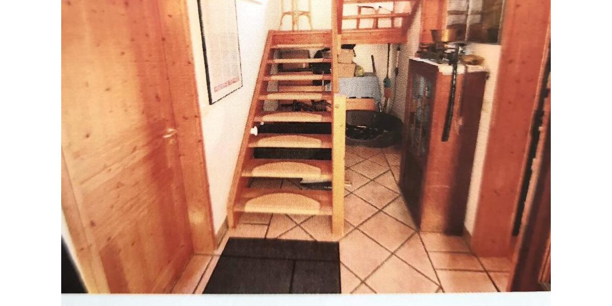 Einfamilienhaus Simmozheim - 7 Zimmer, 143 m&sup2;, 2.050&euro; | Angebot:24786911