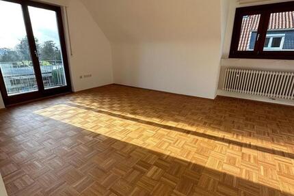 Wohnung Bad Vilbel - 4 Zimmer, 81 m&sup2;, 1.030&euro; | Angebot:26562878