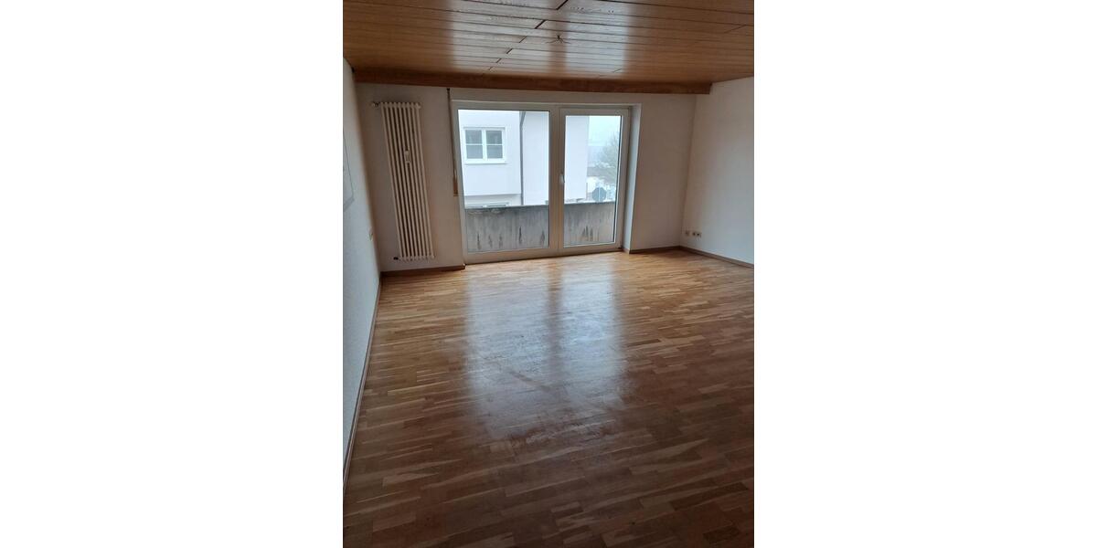 Etagenwohnung Geroldsgrün - 5 Zimmer, 135 m&sup2;, 740&euro; | Angebot:26102587