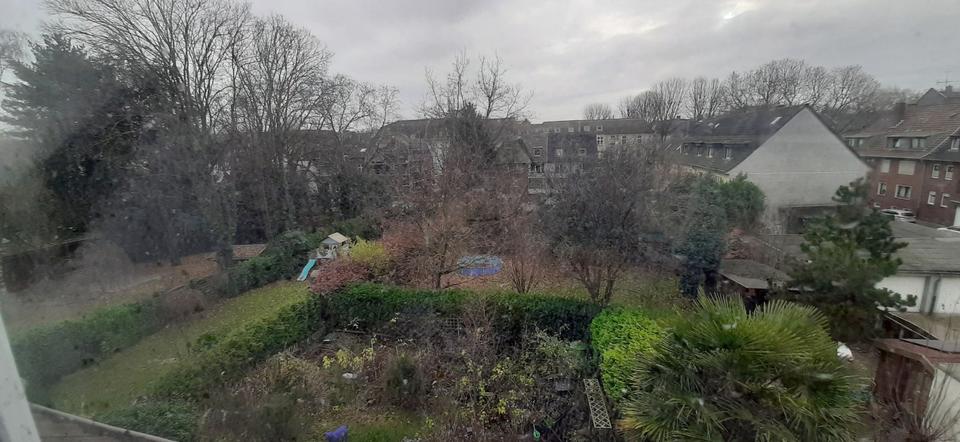 Dachgeschoßwohnung Duisburg Mittelmeiderich - 4 Zimmer, 782&euro; | Angebot:23665038