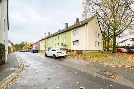2,5 Zimmer - renoviert - ruhige Lage