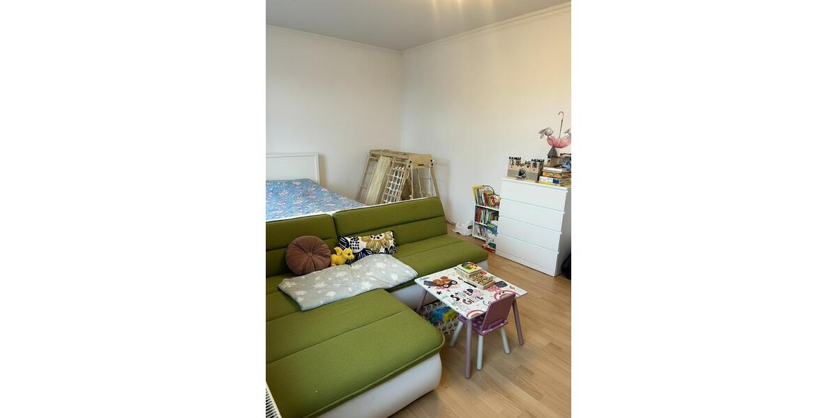 Etagenwohnung Rostock Hansaviertel - 2 Zimmer, 64 m&sup2;, 1.038&euro; | Angebot:26646271