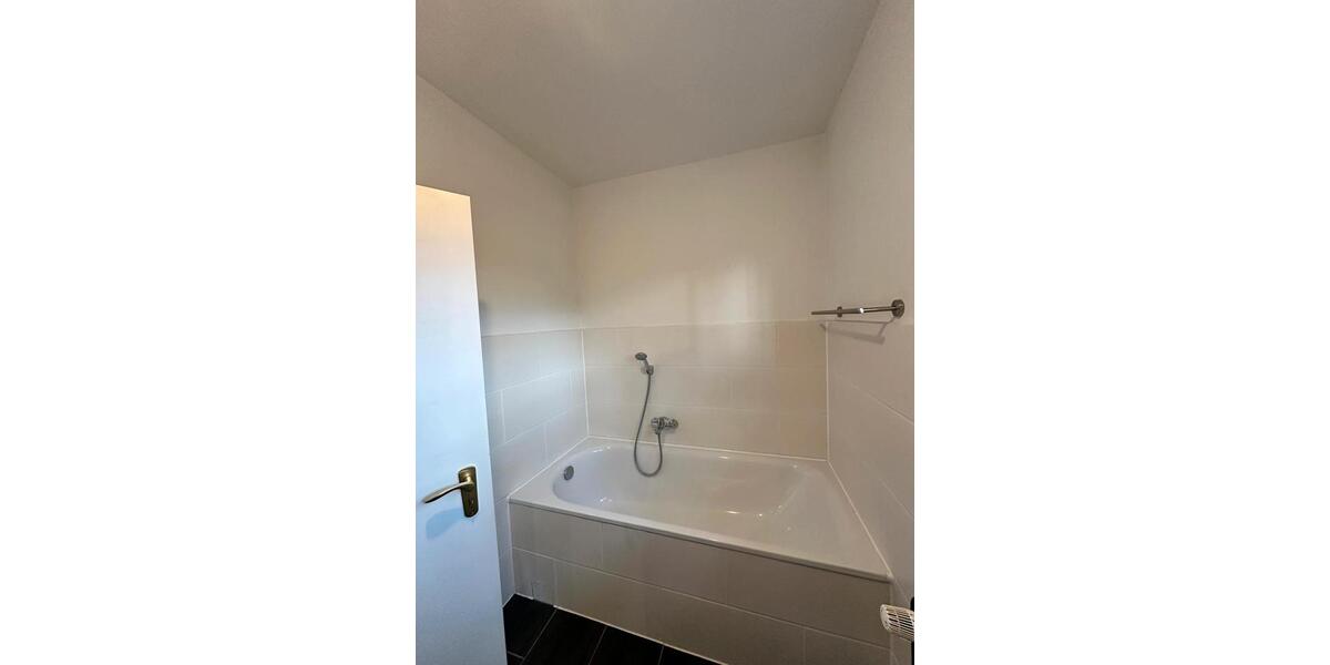 Erdgeschoßwohnung Handeloh - 4 Zimmer, 132 m&sup2;, 1.320&euro; | Angebot:26426421