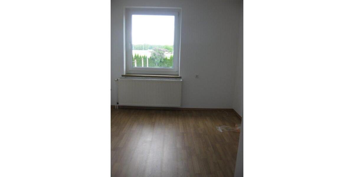 Erdgeschoßwohnung Jüterbog - 3 Zimmer, 71 m&sup2;, 450&euro; | Angebot:22486016