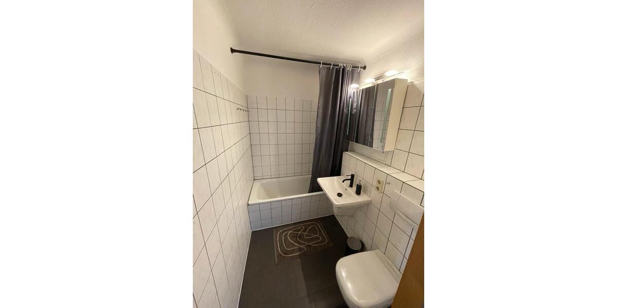 Etagenwohnung Neubrandenburg - 3 Zimmer, 70 m&sup2;, 540&euro; | Angebot:26672012