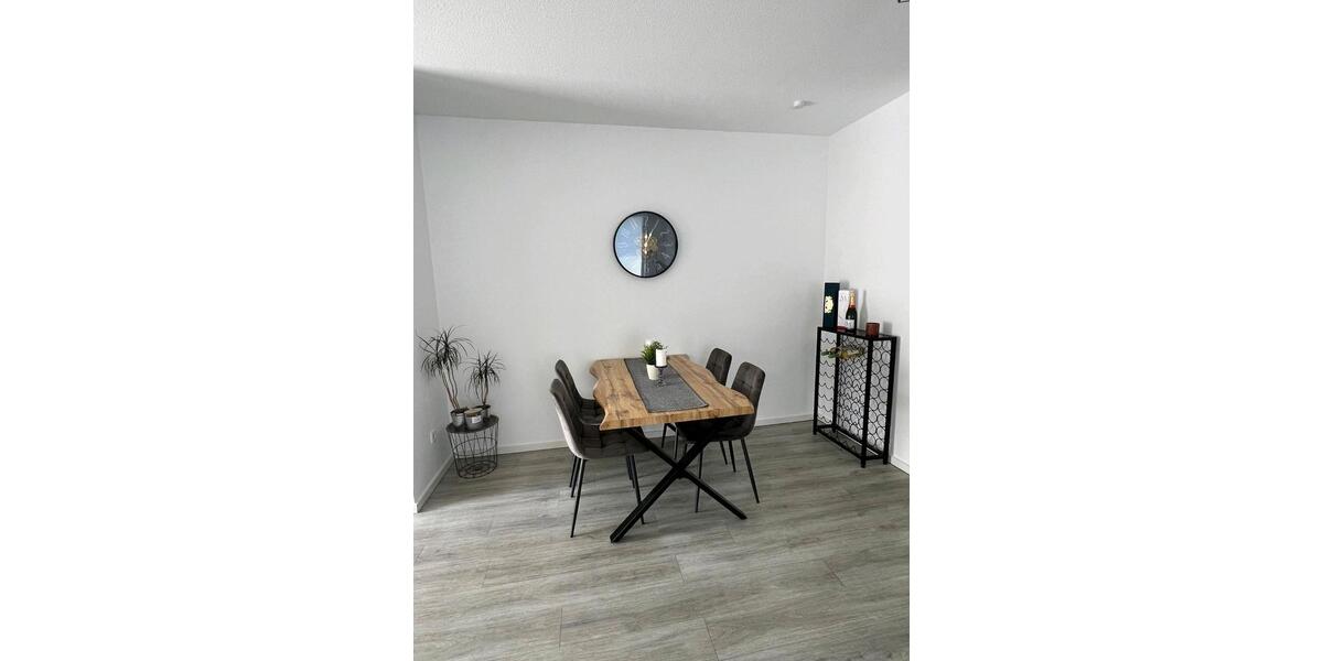 Etagenwohnung Bremen Burglesum - 3 Zimmer, 95 m&sup2;, 1.360&euro; | Angebot:26604845