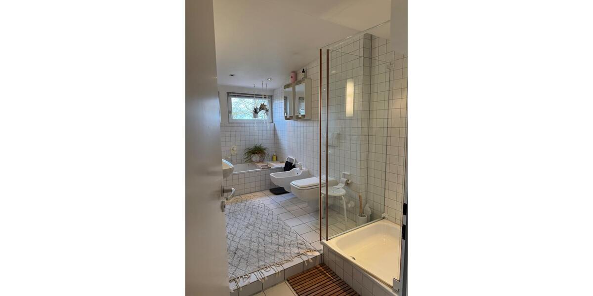 Wohnen auf Zeit Eberdingen - 5 Zimmer, 155 m&sup2;, 750&euro; | Angebot:23508267