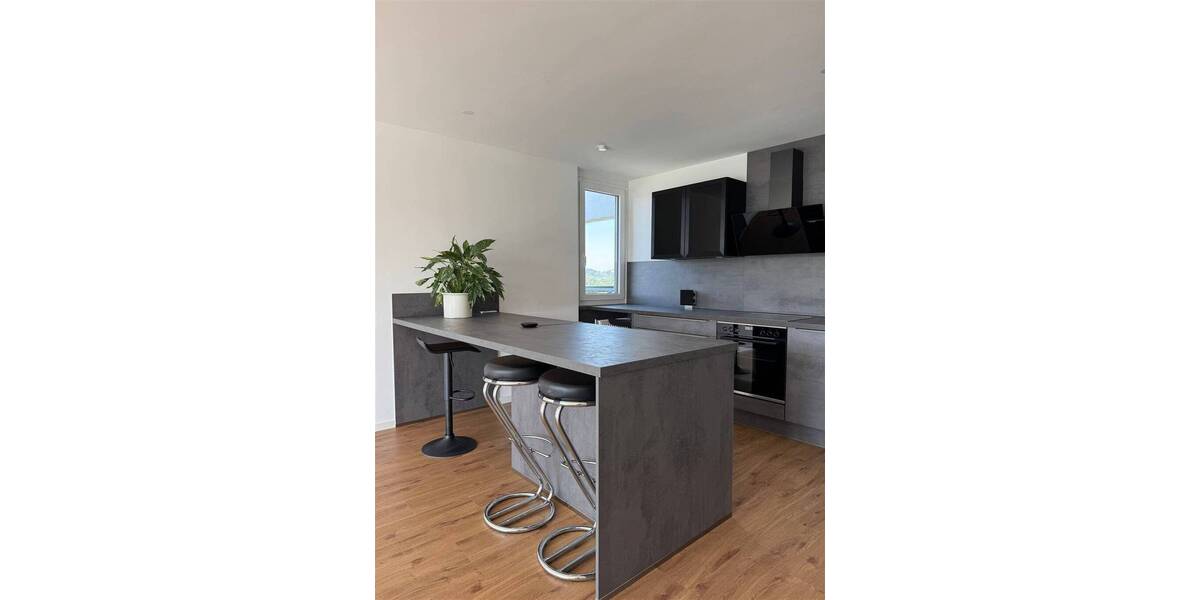 Etagenwohnung Coburg - 2 Zimmer, 67 m&sup2;, 820&euro; | Angebot:25997126