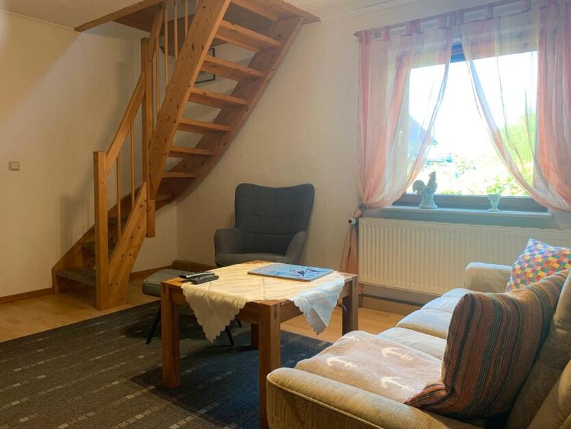 Möblierte Wohnung in idyllischem kleinen Haus - frühestens verfügbar ab November 2025 zimmer