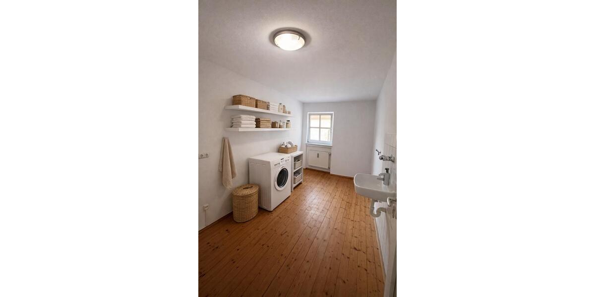 Etagenwohnung Bad Griesbach im Rottal - 5 Zimmer, 190 m&sup2;, 1.600&euro; | Angebot:25833063