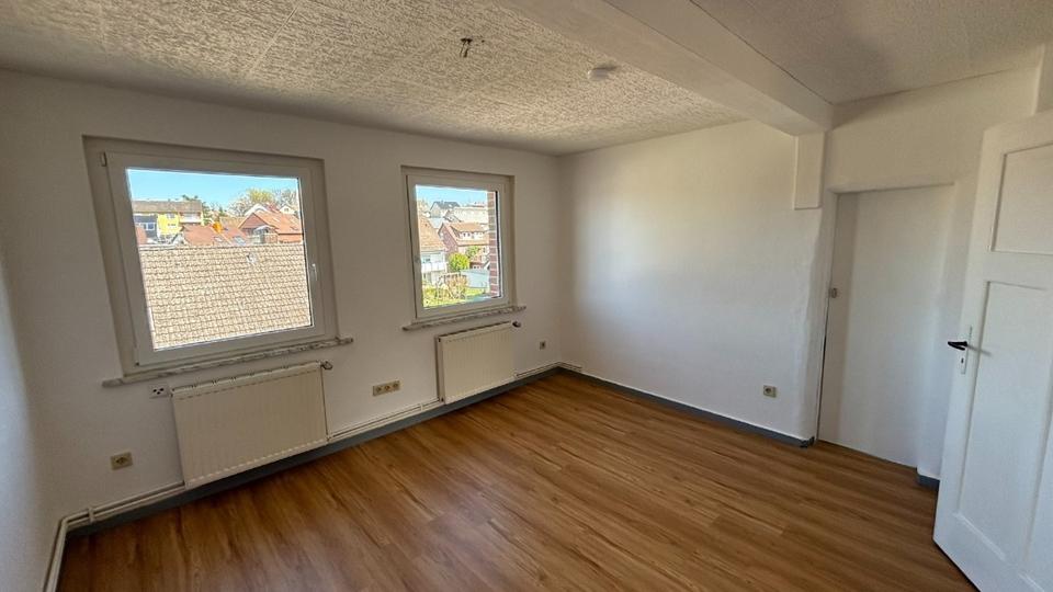 Dachgeschoßwohnung Holzminden - 4 Zimmer, 60 m&sup2;, 470&euro; | Angebot:26094472