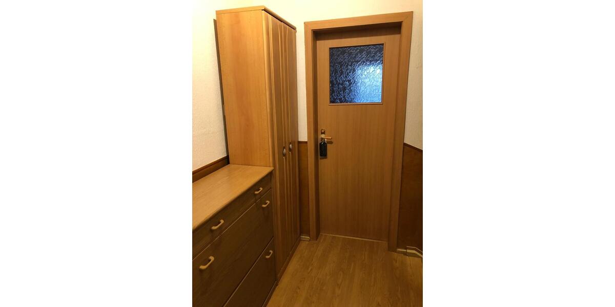 Einfamilienhaus Gotha - 8 Zimmer, 200 m&sup2;, 1.500&euro; | Angebot:26289768