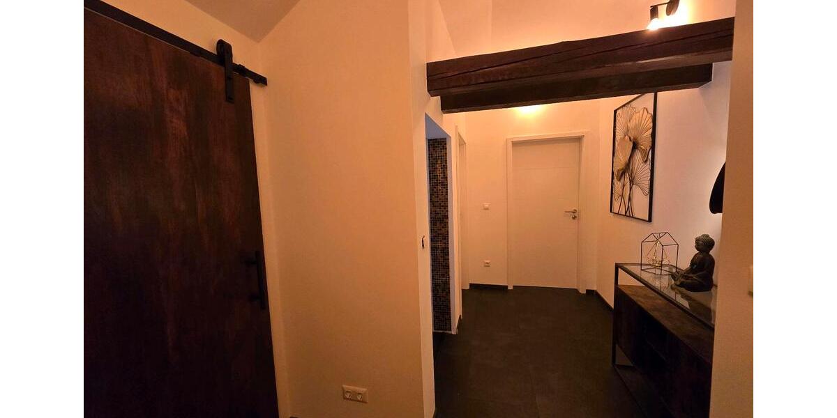 Schöne 5 Zimmerwohnung auf zwei Ebenen mit tollem Ausblick 5 zimmer