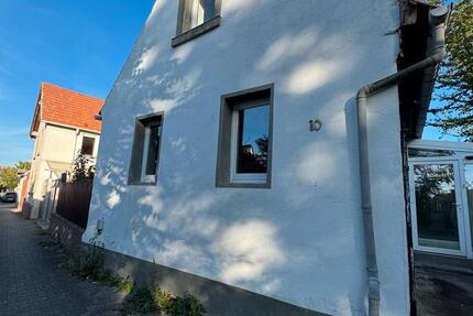 Haus Alzey - 3 Zimmer, 80 m&sup2;, 1.000&euro; | Angebot:27619862
