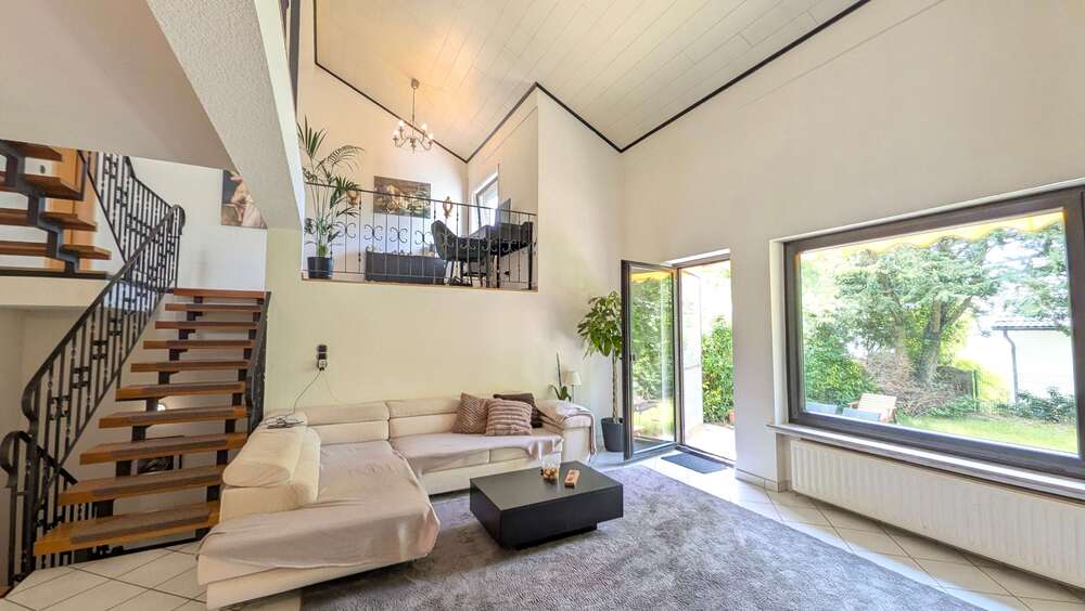 Einfamilienhaus Wiesbaden Mainz-Amöneburg - 6 Zimmer, 120 m&sup2;, 1.850&euro; | Angebot:26758134