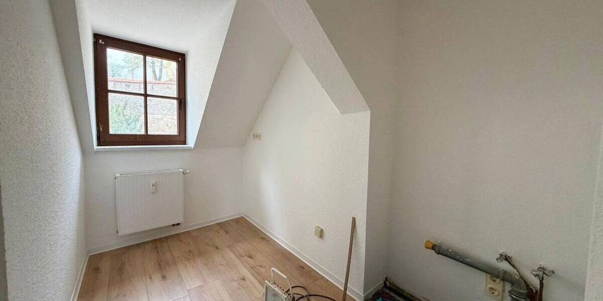 Etagenwohnung Görlitz Altstadt - 2 Zimmer, 36 m&sup2;, 252&euro; | Angebot:26189250