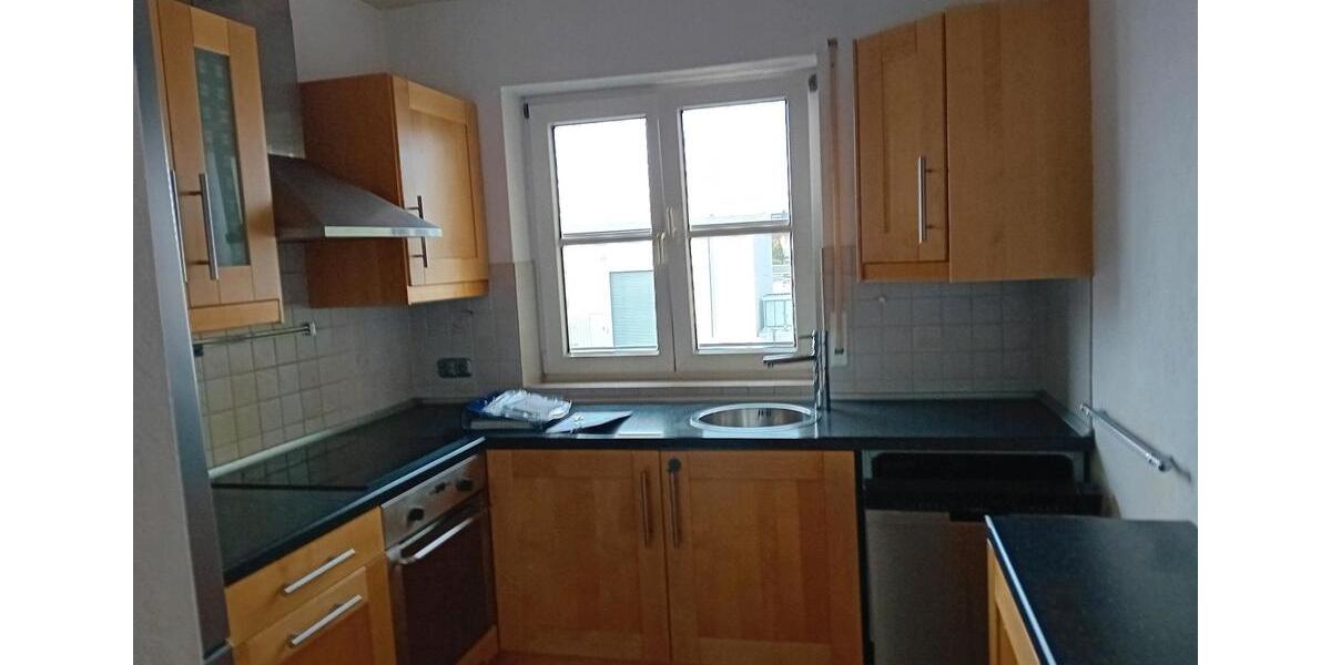 Etagenwohnung Langenselbold - 3 Zimmer, 85 m&sup2;, 1.000&euro; | Angebot:26237999