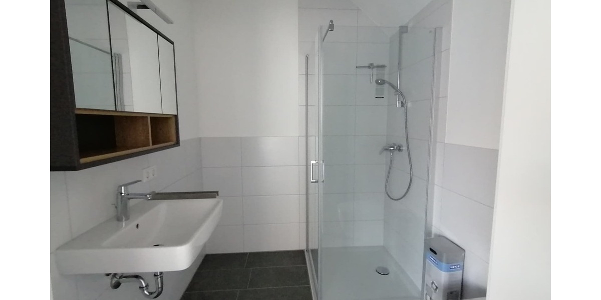 WG- Zimmer, 16qm ( 4 ) im Neubau mit großer Dachterrasse im Speckgürtel Kölns, mit Einbauküche - Zimmer Pulheim | Angebot:26322022