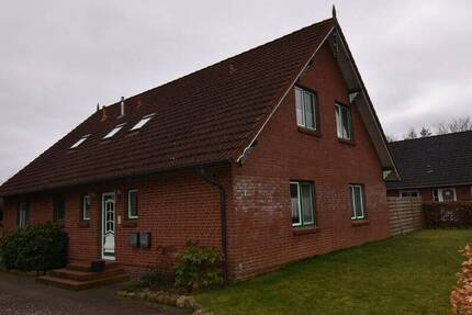 ~~ Gut geschnittene Dachgeschoss-Wohnung~~ 4 zimmer