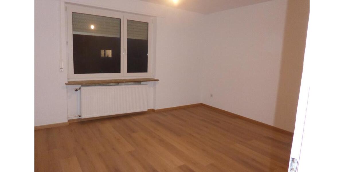 Etagenwohnung Rastatt - 4 Zimmer, 86 m&sup2;, 950&euro; | Angebot:24559804