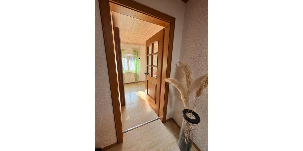Dachgeschoßwohnung Passau Maierhof - 4 Zimmer, 120 m&sup2;, 1.150&euro; | Angebot:25895002