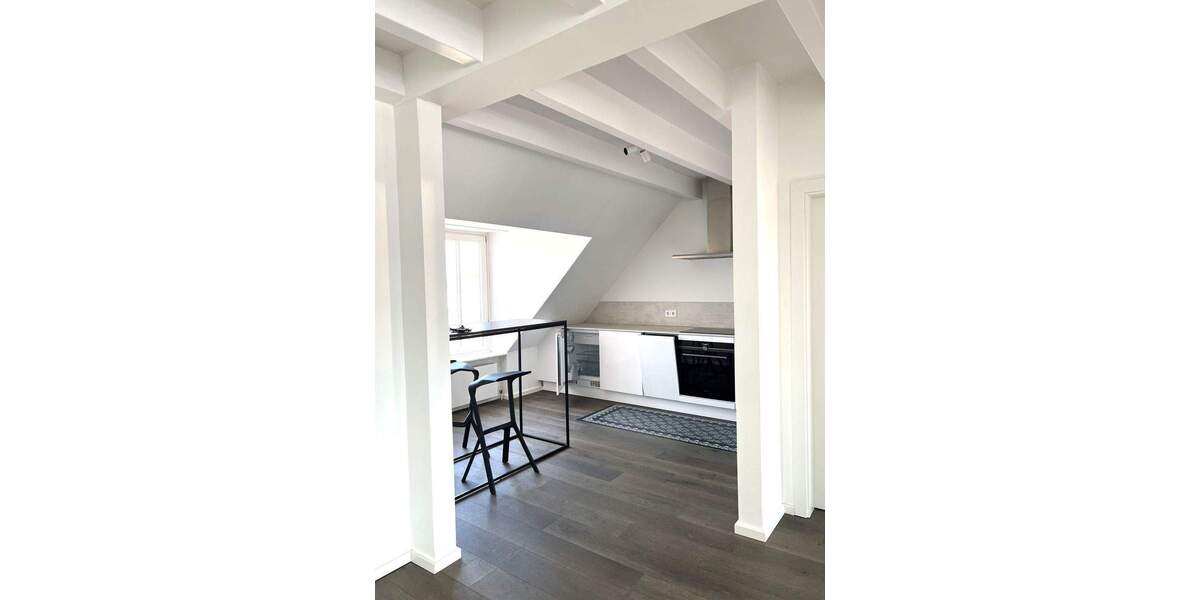 Etagenwohnung Kaiserslautern Innenstadt - 2 Zimmer, 125 m&sup2;, 1.200&euro; | Angebot:23960305