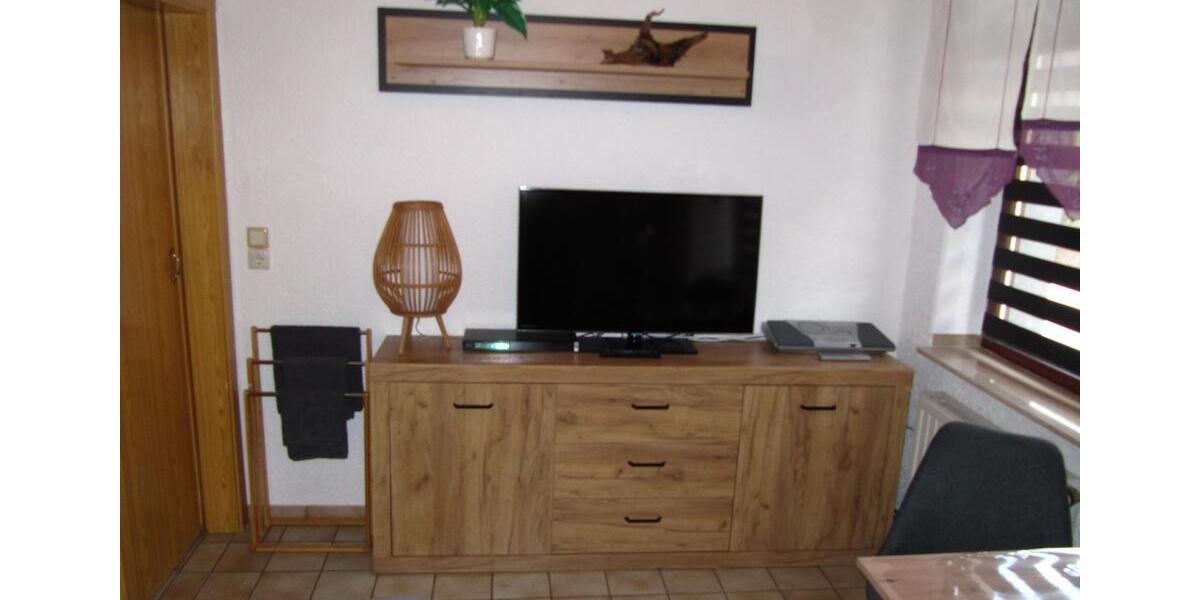 Wohnen auf Zeit Rodewisch - 2 Zimmer, 50 m&sup2;, 25&euro; | Angebot:25633032