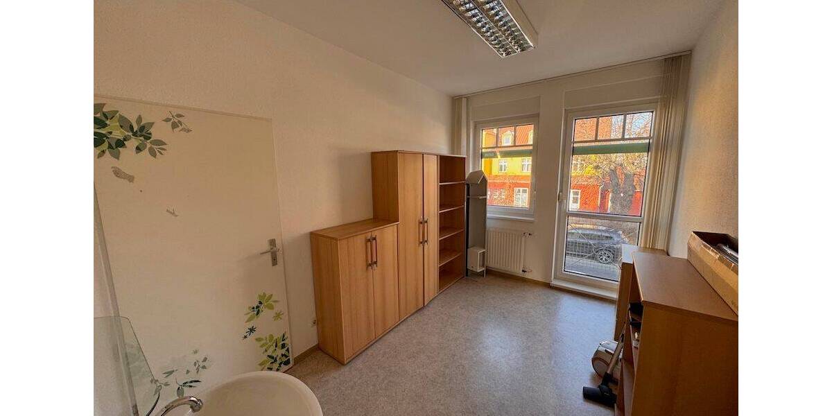 Gewerbeobjekt Werder (Havel) Glindow - 3 Zimmer, 80 m&sup2;, 800&euro; | Angebot:26206485