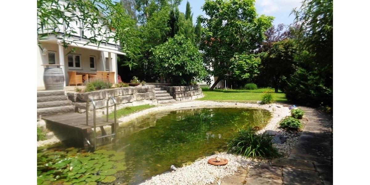 Einfamilienhaus Eislingen (Fils) - 5.5 Zimmer, 166 m&sup2;, 2.300&euro; | Angebot:25144498