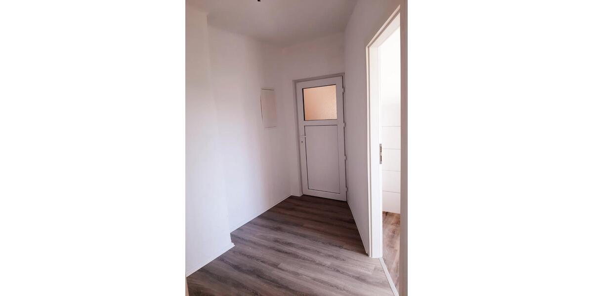 Etagenwohnung Kyritz - 2 Zimmer, 65 m&sup2;, 500&euro; | Angebot:25976632