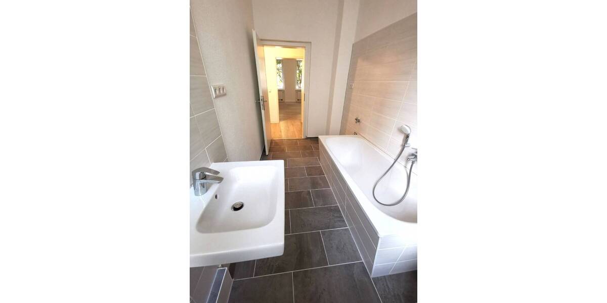 Etagenwohnung Eilenburg - 3 Zimmer, 76 m&sup2;, 623&euro; | Angebot:25684486