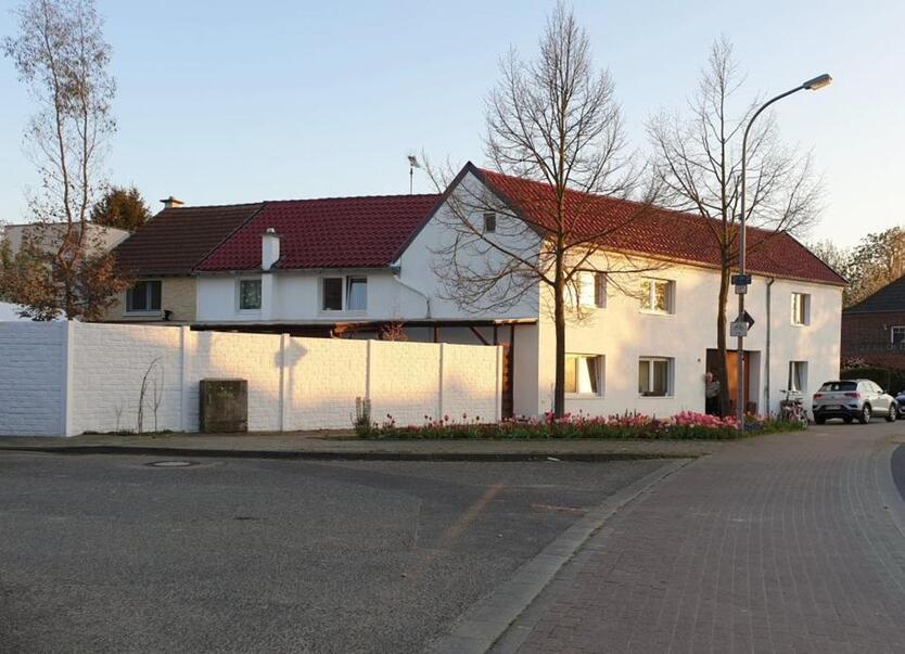 Biete WG in Heinsberg-Himmerich