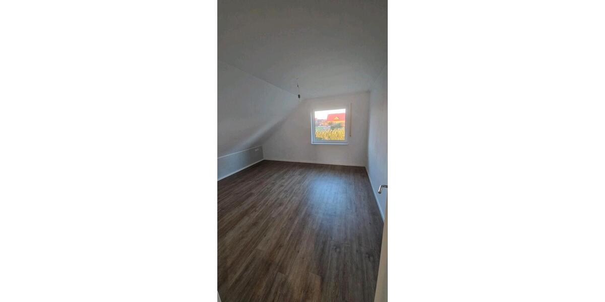 Etagenwohnung Esterwegen - 3 Zimmer, 95 m&sup2;, 600&euro; | Angebot:25512103