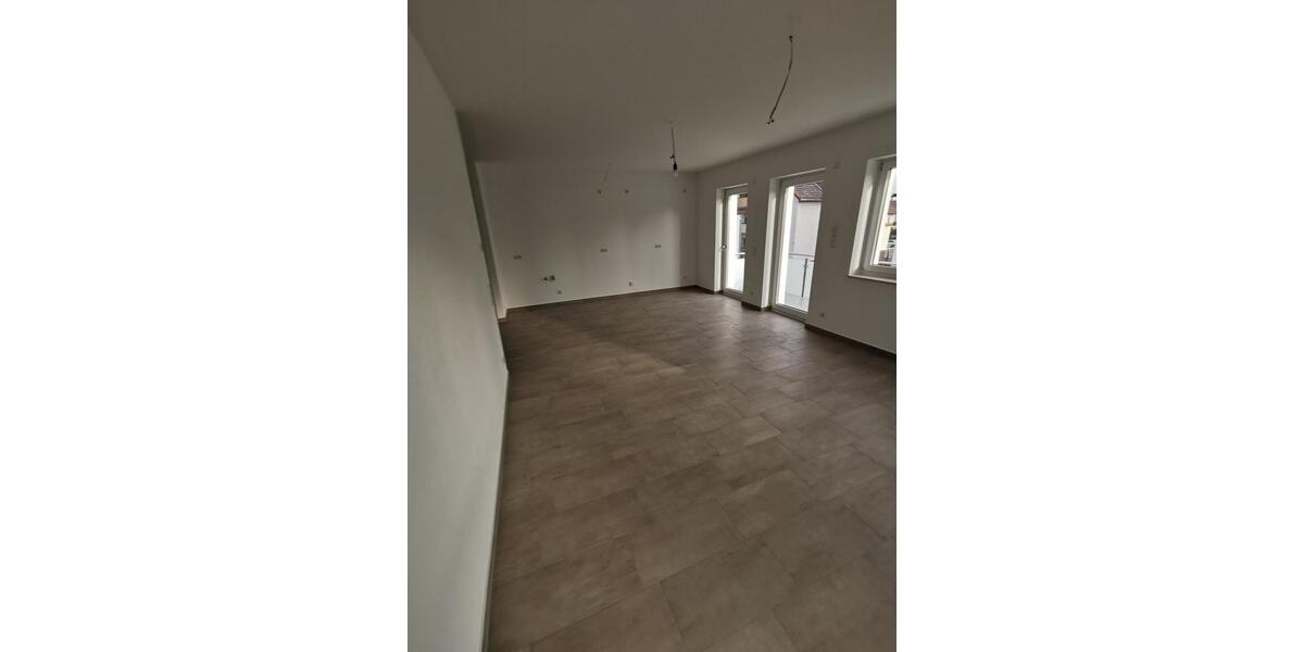 Etagenwohnung Obertshausen - 3 Zimmer, 87 m&sup2;, 1.150&euro; | Angebot:26619776