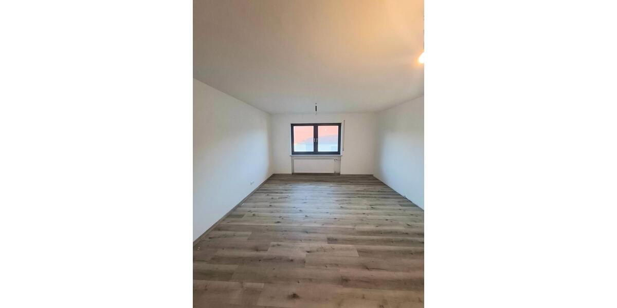 Etagenwohnung Aldersbach - 4 Zimmer, 100 m&sup2;, 770&euro; | Angebot:26398681